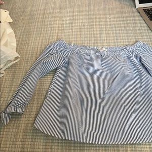 Vineyard vines off the shoulder top